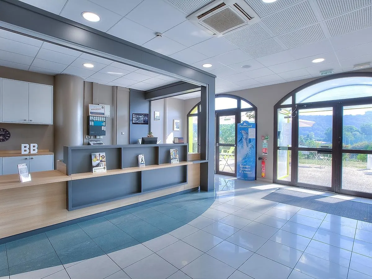 B&B Hôtel Villeneuve Loubet Village Hotel