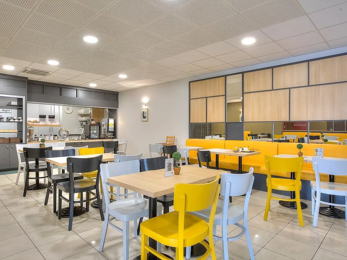 B&B Hôtel Villeneuve Loubet Village